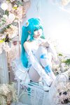 [Cosplay] Aiwest 艾西 - Hatsune powder butterfly flower 初音 粉蝶花