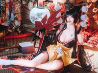 [Cosplay] 鹿八岁 死或生 女天狗