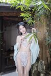 [Cosplay] 鱼子酱 花瓣浴