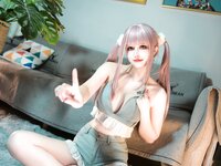 [Cosplay] 鹿八岁 宅家日记[70P-1.8G]