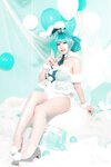 [Cosplay] Nyako 喵子 - Hatsune White Rabbit 初音白兔