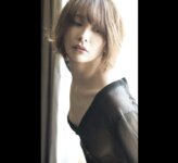 [Photobook] 山崎真実 さよならは情事の後で (FRIDAY GOLD)