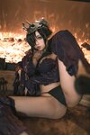 [Cosplay] 杏仁曲奇 黑兽 精灵女王