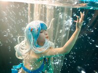 [Cosplay] Umeko J - Gawr Gura がうる・ぐら