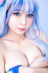 [Cosplay] Umeko J - Gawr Gura がうる・ぐら
