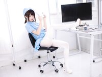 [Cosplay] 十万珍吱伏特 护理实习生