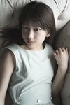 [Photobook] 2021.06.01 白石まゆみ グラから見るか？エモから見るか？ヤンマガデジタル写真集