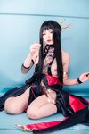 [Cosplay] Caomeiyuyi 草莓羽衣 - Temporary Family Assassin 临时家族的刺客