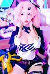 [Cosplay] Potato Godzilla -  Nicole