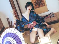 [Cosplay] SU 逐月 - Peacock Kimono 孔雀和服