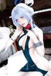 [Cosplay] 水淼aqua 蔚蓝档案 天雨亚子礼服
