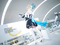 [Cosplay] 大大卷卷小卷 碧蓝档案飞鸟马时 短女仆