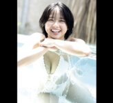 [Photobook] 桑島海空 黒髪のヴィーナス (Friday Gold)