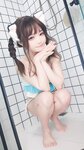 [Cosplay] Shenze Yongli 神沢永莉 - Bathroom blue and white swimsuit braids 浴室蓝白泳衣辫子