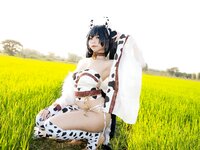 [Cosplay] Hitomi Kadorin カドリン仁美 - Amane-chan wearing a cow costume 牛の着ぐるみを着たあまねちゃん