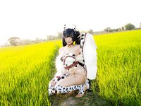 [Cosplay] Hitomi Kadorin カドリン仁美 - Amane-chan wearing a cow costume 牛の着ぐるみを着たあまねちゃん