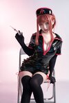 [Cosplay] 花铃 玛奇玛黑色护士
