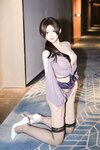 [Cosplay] 奶茶味的包子 紫色薄纱包臀黑丝
