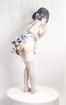 [Cosplay] Shenze Yongli 神沢永莉 - Aya Cake Dress, Garter Stockings Shio 绫蛋糕裙吊带袜汐