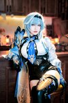 [Cosplay] 半半子 原神优菈