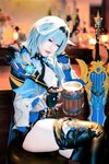 [Cosplay] 半半子 原神优菈