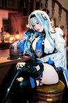 [Cosplay] 半半子 原神优菈