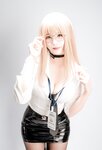 [Cosplay] 轩萧学姐 艾玛OL