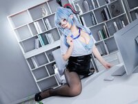 [Cosplay] 胡桃猫Kurumineko 甘雨OL