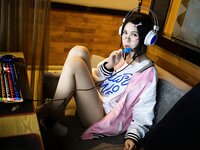 [Cosplay] SU 逐月 - Internet Cafe Adventures 网吧历险记
