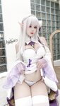 [Cosplay] 九言 艾米莉亚