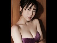 [Photobook] 汐見まとい - 至高のヴィーナス (Friday Gold)