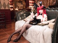 [Cosplay] 轩萧学姐 兴登堡兔女郎