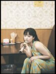 [Photobook] 吉柳咲良 - さくらの季節 (Friday Gold)