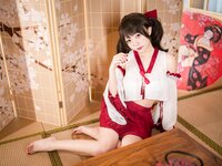 [Cosplay] 花铃 小巫女