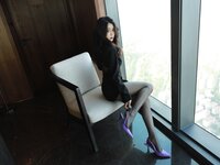[Cosplay] Sia不吃鱼 黑丝玉足