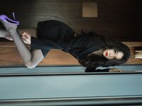 [Cosplay] Sia不吃鱼 黑丝玉足