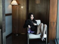 [Cosplay] Sia不吃鱼 黑丝玉足