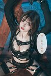 [Cosplay] 鹿八岁-特工的堕落前篇+后篇[80P+126P+剧情版+2V-3.95GB]