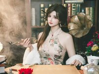 [Cosplay] 鹿八岁-特工的堕落前篇+后篇[80P+126P+剧情版+2V-3.95GB]