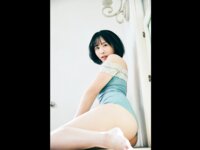 FRIDAYデジタル写真集 夜道雪『うまれたてのゆき』20カット