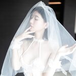 [Cosplay] 谢小蒽 婚纱
