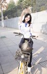 [Cosplay] 豆瓣酱 公交车写真