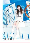[Photobook] 2022.07 NiziU Live with U 2022 “Light it Up” Pamphlet