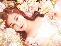 [Photobook] 2018.05 TWICE 2ND TOUR 'TWICELAND ZONE 2： Fantasy Park IN JAPAN' Photobook