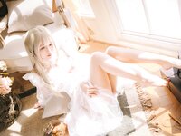 [Cosplay] 日奈娇 白纱衣