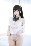 [Cosplay] 日奈娇 学姐