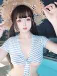 [Cosplay] 日奈娇 蓝白条
