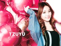 [Photobook] 2017.07 TWICE DEBUT SHOWCASE “Touchdown in JAPAN” Pamphlet