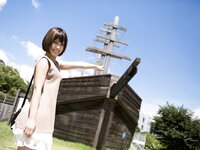 [Photobook] 泣いちゃうほど感じちゃうイキ過ぎ娘をナマハメ (グラフィス美少女写真集)