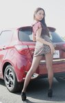 [Photobook] 助手席カノジョ Seat No.001 春槻奈々：美脚ドライブ密室ドキュメント 助手席カノジョシリーズ